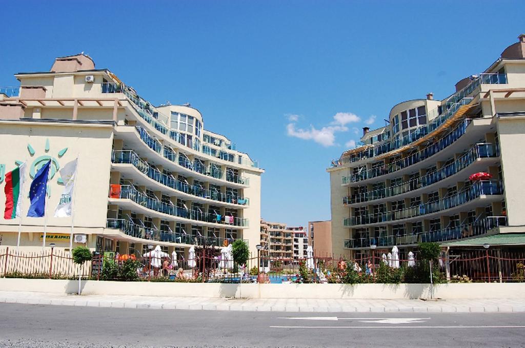 Julia Family - Menada Apartments Sunny Beach Buitenkant foto
