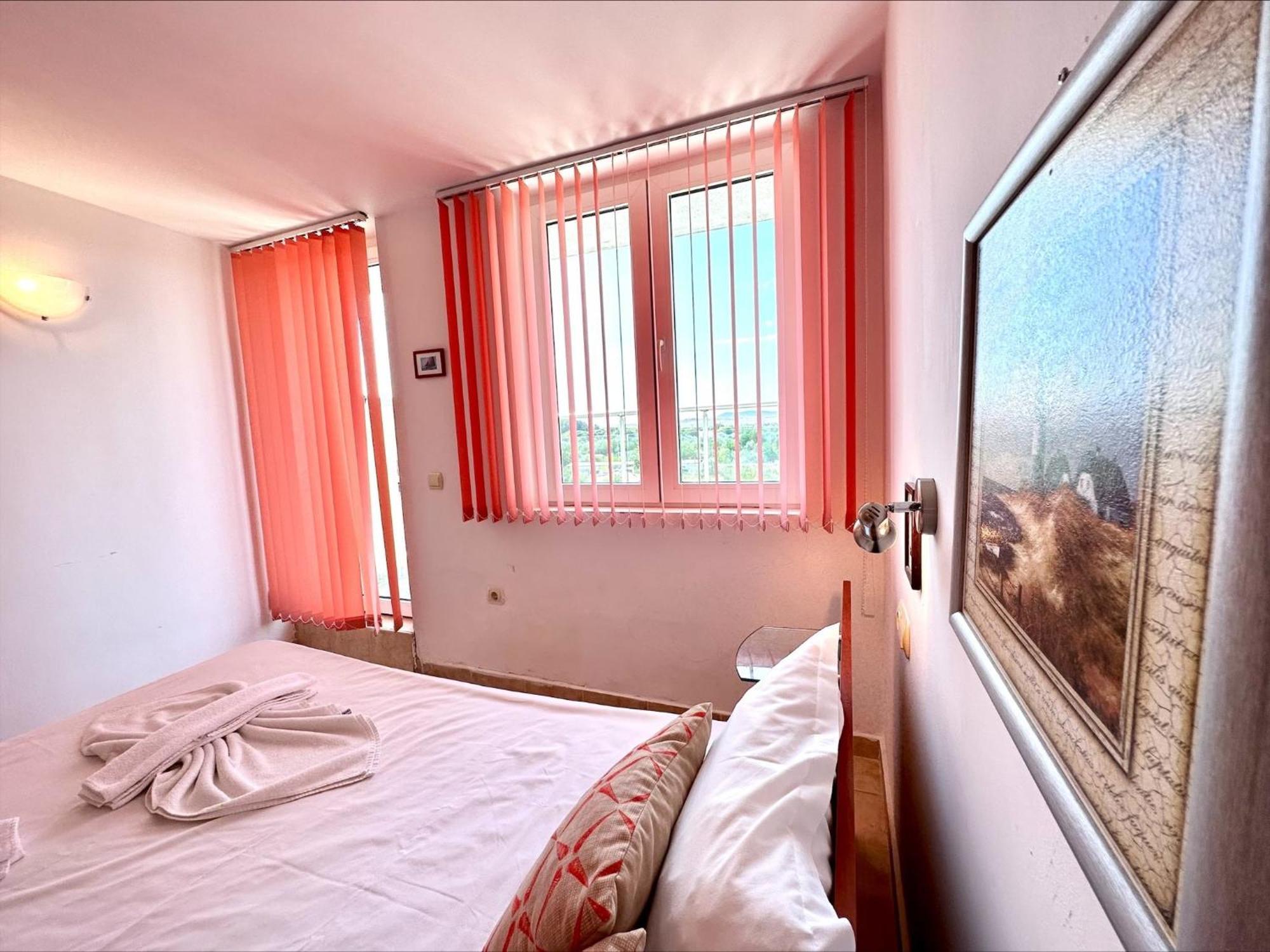 Julia Family - Menada Apartments Sunny Beach Buitenkant foto