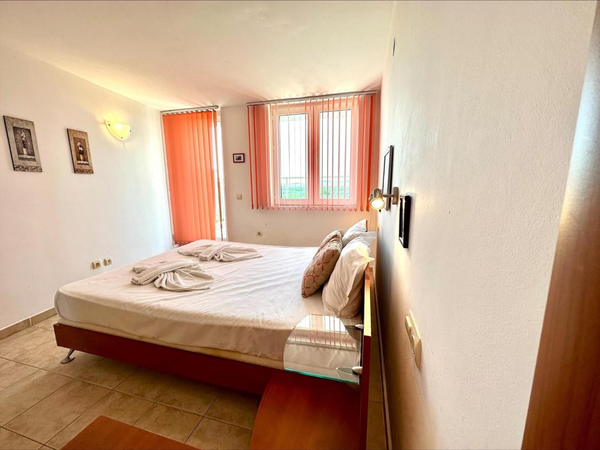 Julia Family - Menada Apartments Sunny Beach Buitenkant foto